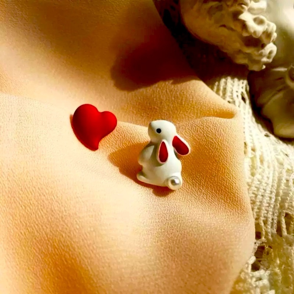 Cute little earrings